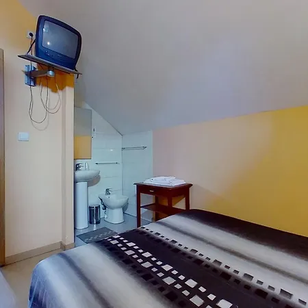 Πανσιόν Estrela